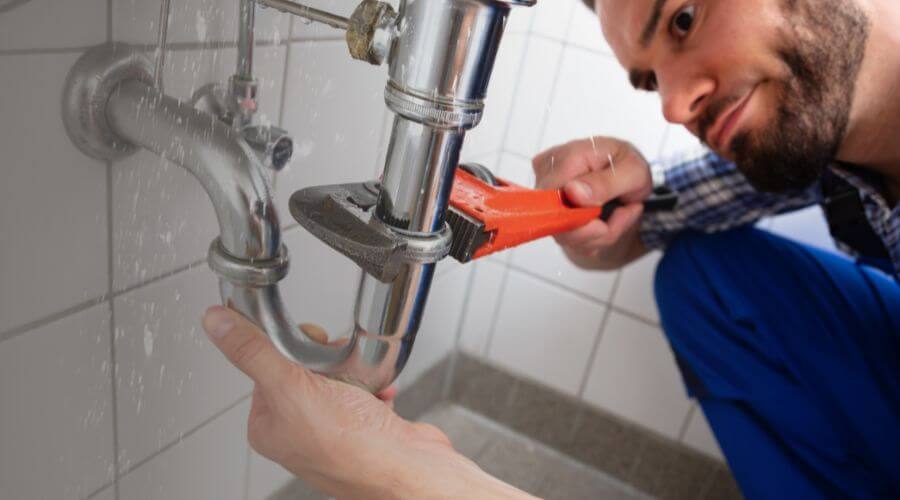 Professional same day plumber services in Hennessey, OK